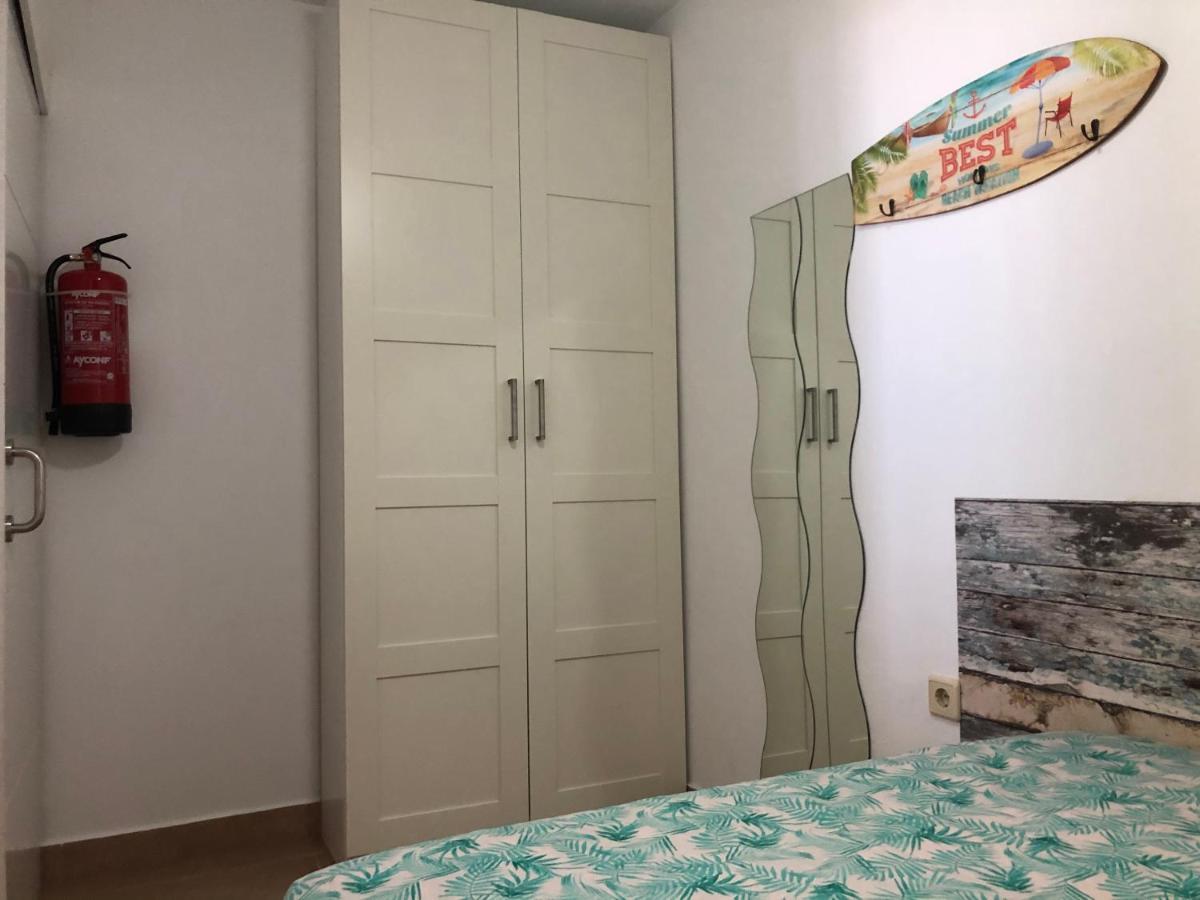 Apartamentos Casa Tia Antonia Малага Екстериор снимка