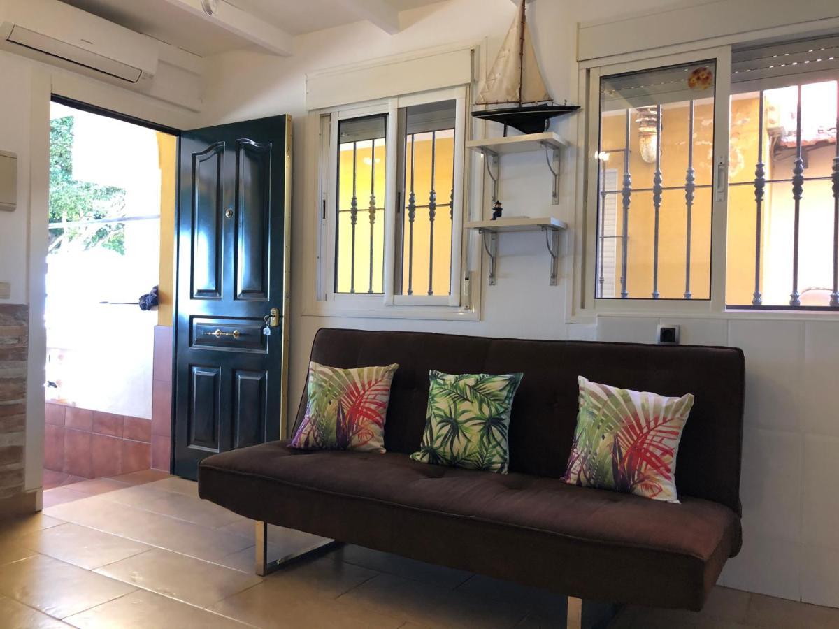 Apartamentos Casa Tia Antonia Малага Екстериор снимка
