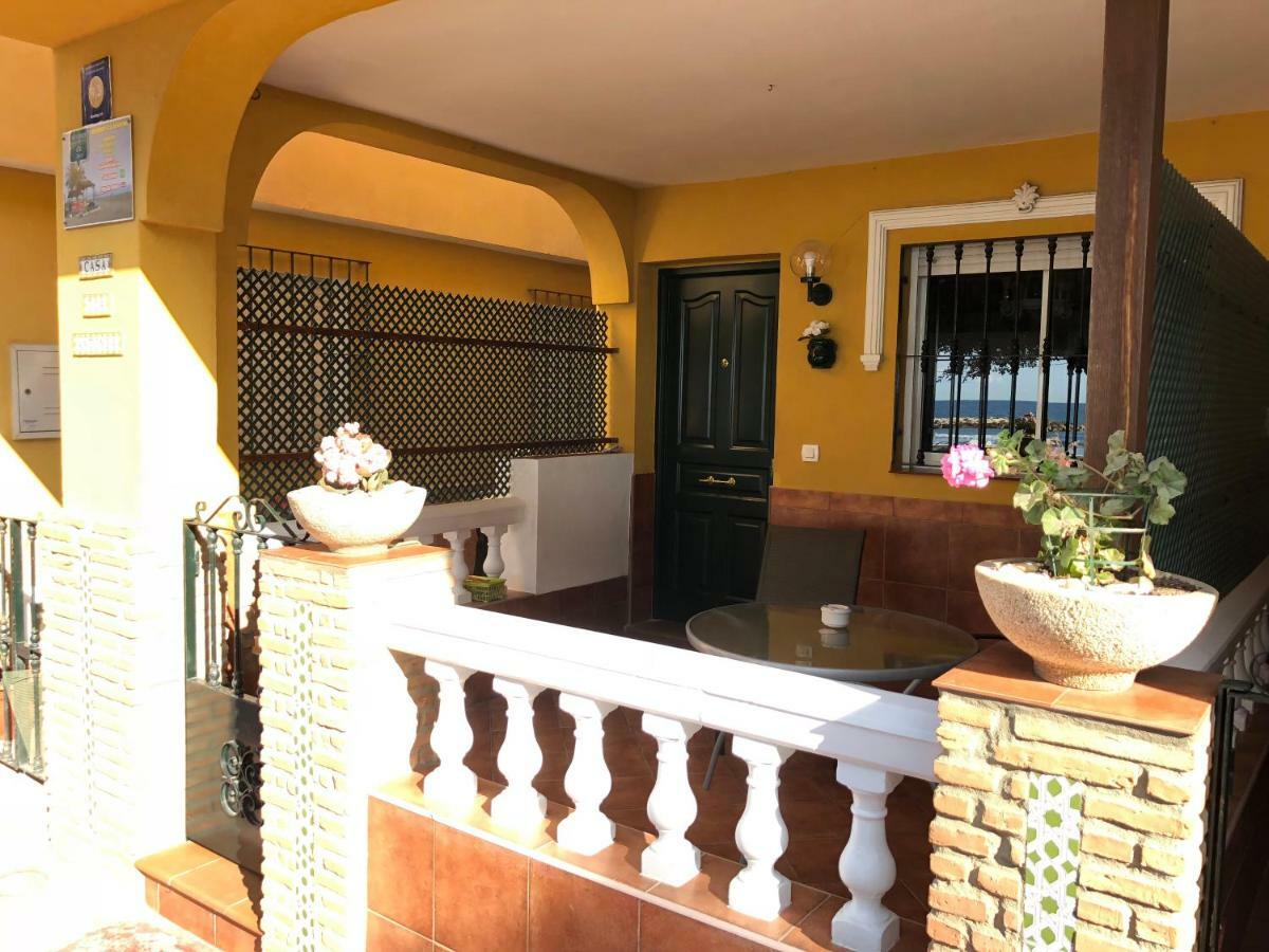 Apartamentos Casa Tia Antonia Малага Екстериор снимка